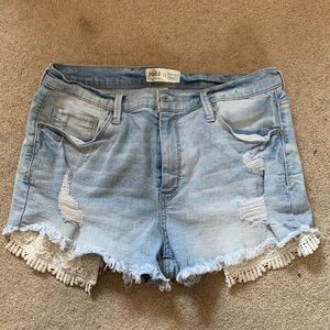 Mudd Jean shorts. FLX STRETCH